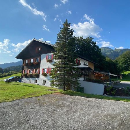 Gasthaus Sulzfluh Schruns Bagian luar foto