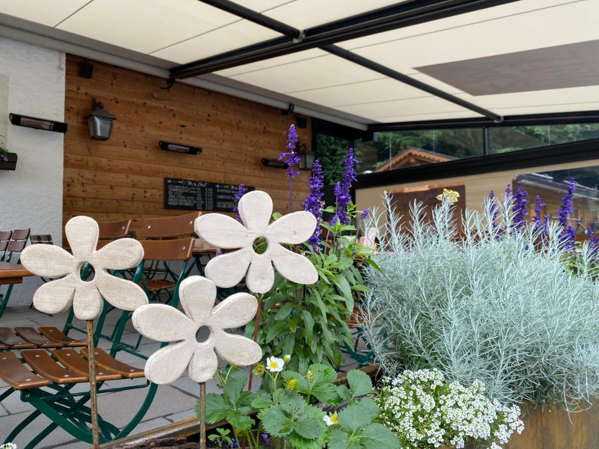 Gasthaus Sulzfluh Schruns Bagian luar foto